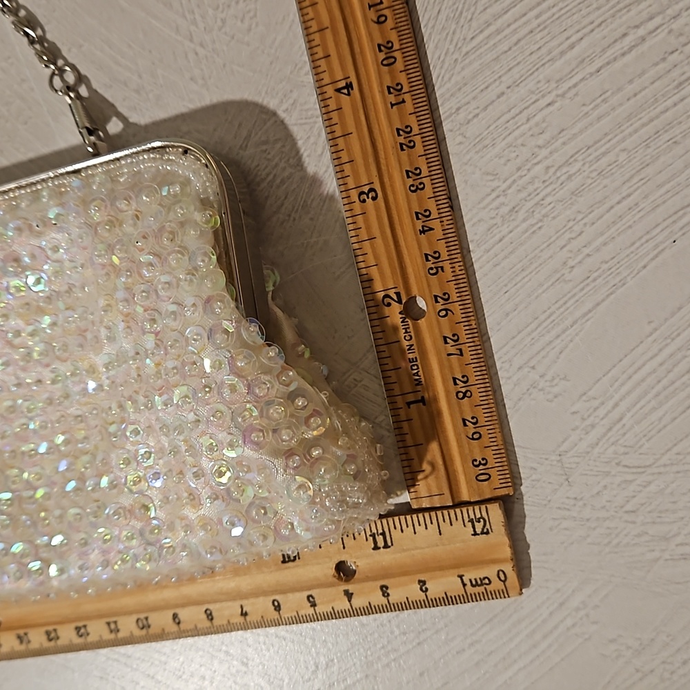White iridescent sequin and seed beads covered evening clutch wedding prom Gala - Picture 8 of 12